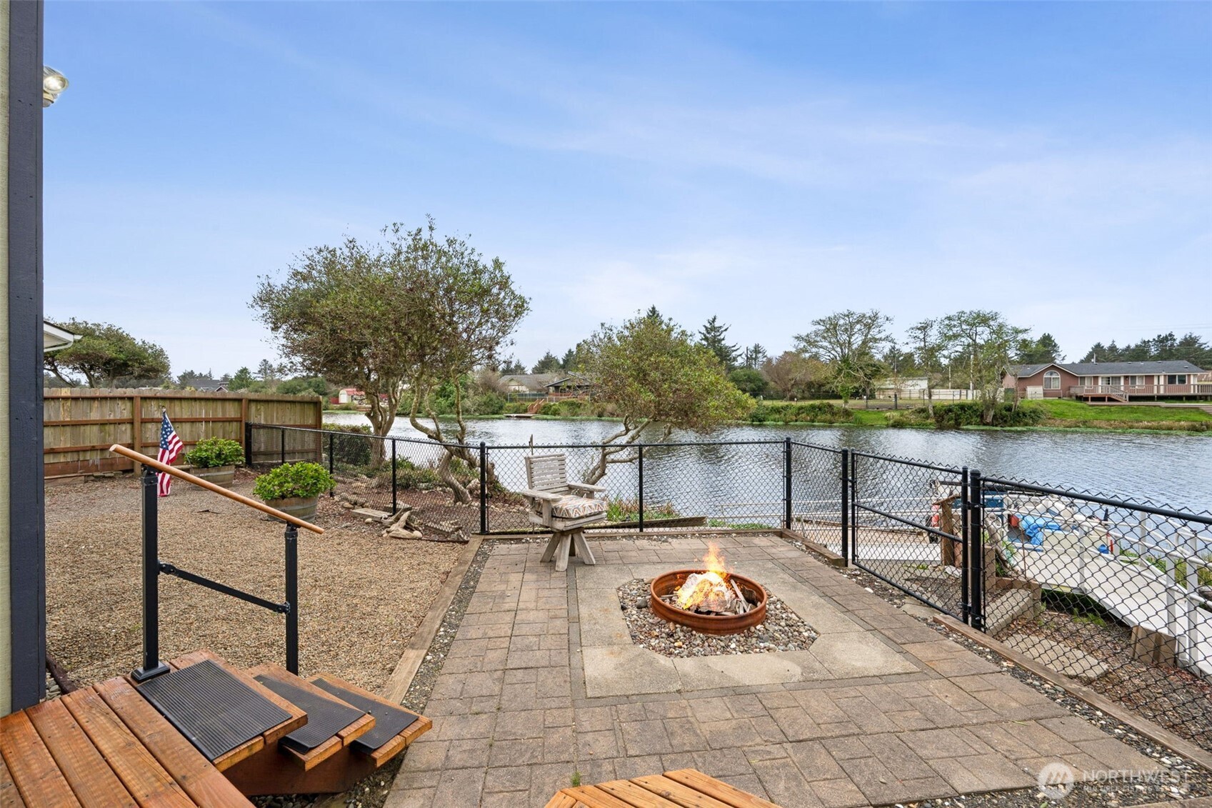 263 Canal Drive NE