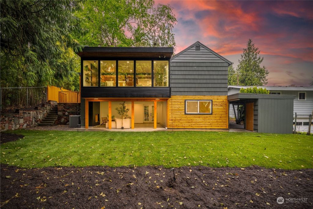 Photo of 11134 59th Avenue S, Seattle, WA 98178 (MLS # 2240998)