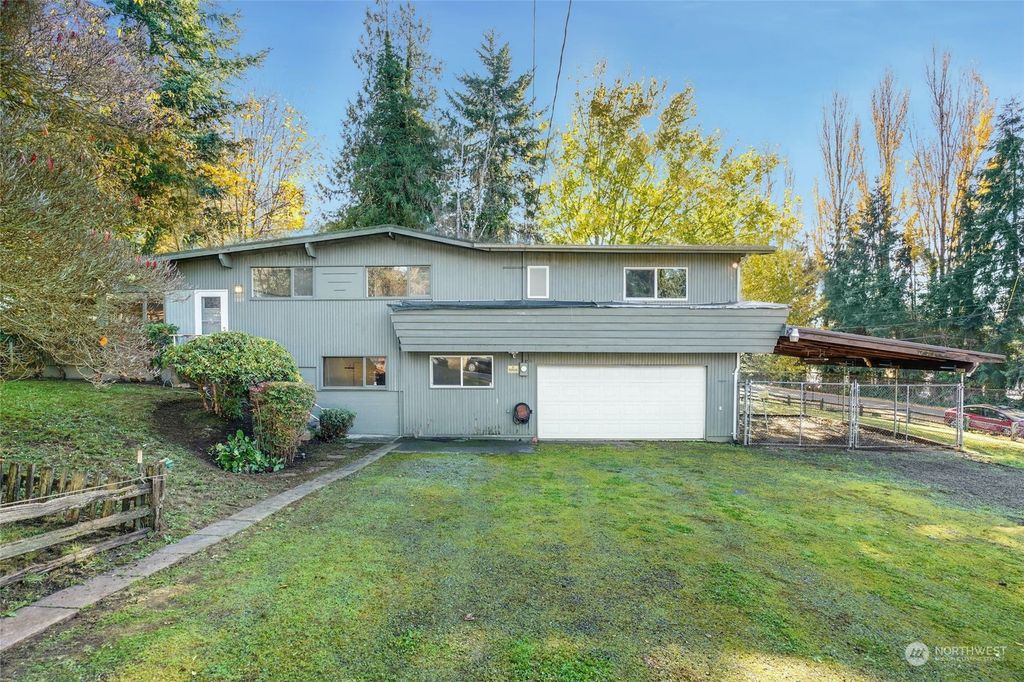 Photo of 3809 S 178th Street, SeaTac, WA 98188 (MLS # 2178311)