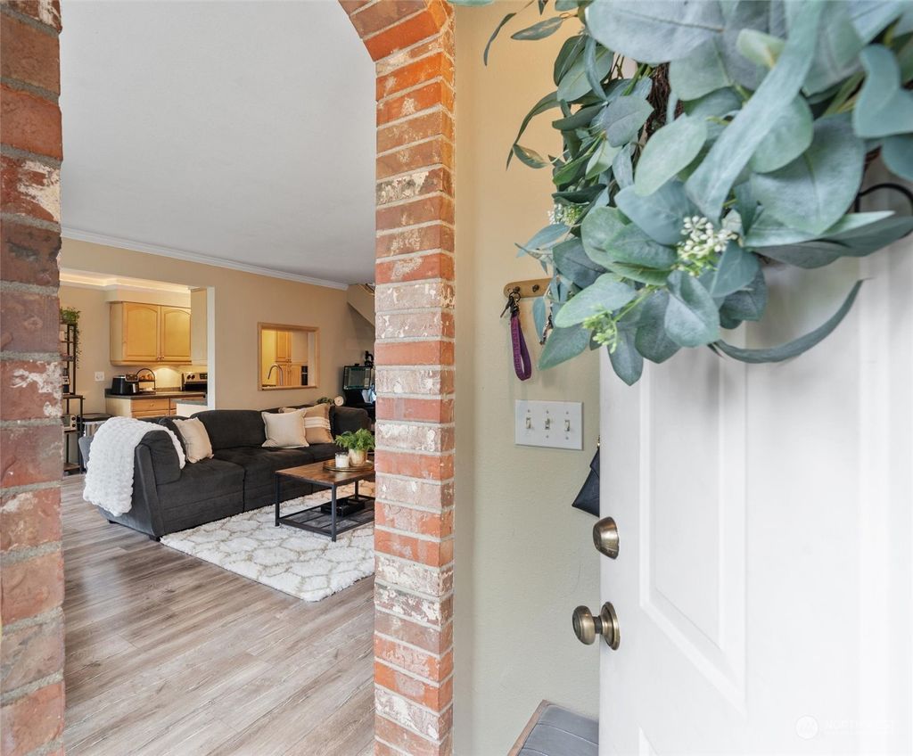 Photo of 411 213th Place SW #12B, Bothell, WA 98021 (MLS # 2313423)