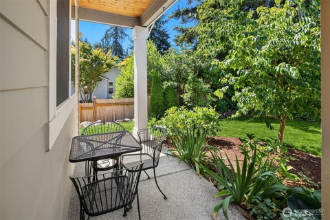 Photo of 26 Meadow Place SE, Everett, WA 98208 (MLS # 2560664)
