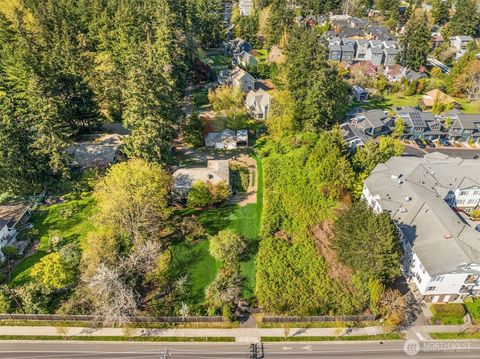 204 Wyatt Way NW Bainbridge Island WA 98110