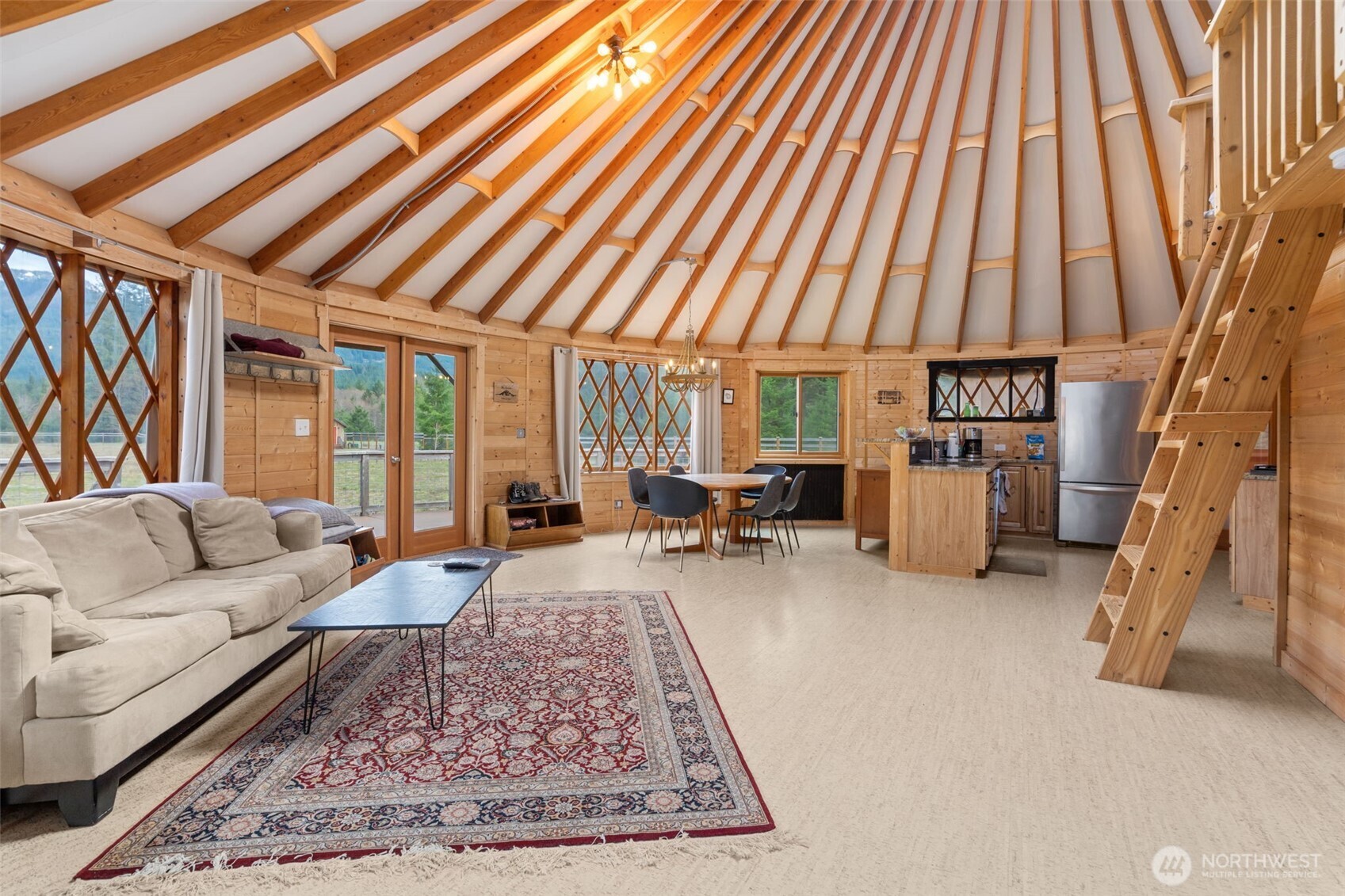 216 Eagle Peak Drive