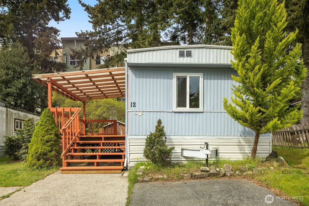 Photo of 24222 54th Avenue W #12, Mountlake Terrace, WA 98043 (MLS # 2515823)