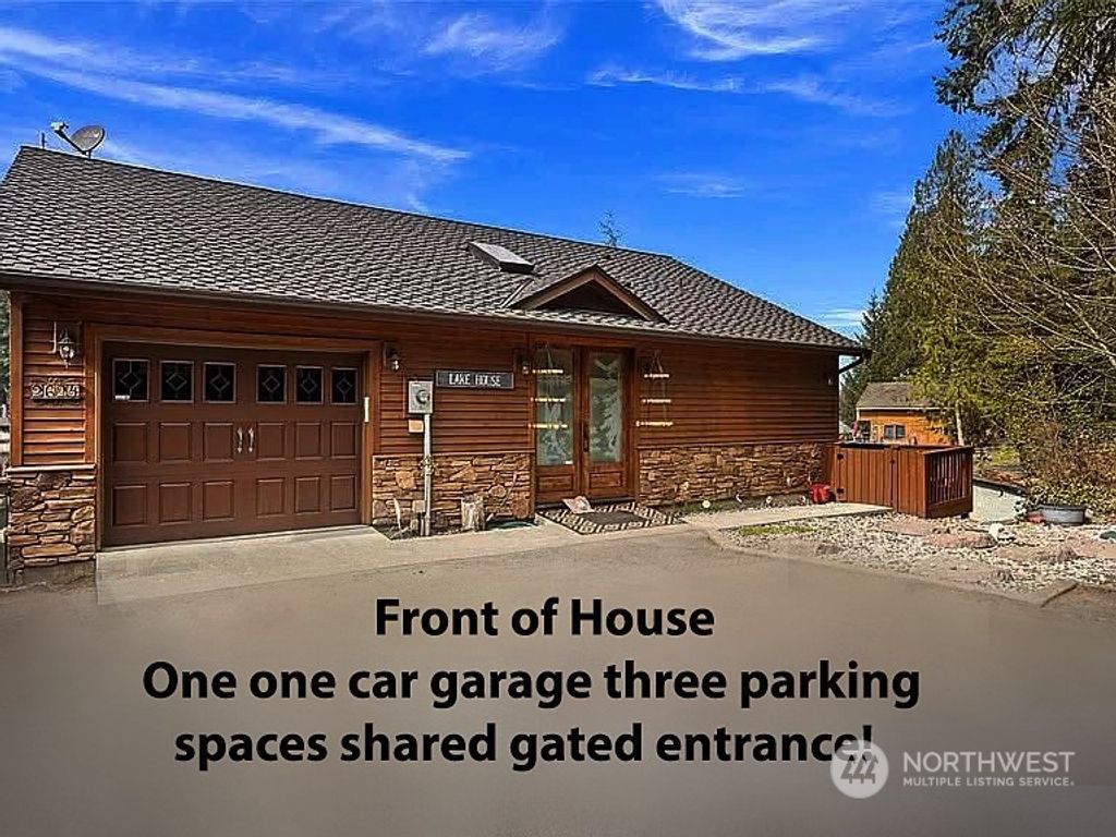 Photo of 2624 S Lake Roesiger Rd Rd, Snohomish, WA 98290 (MLS # 2326049)