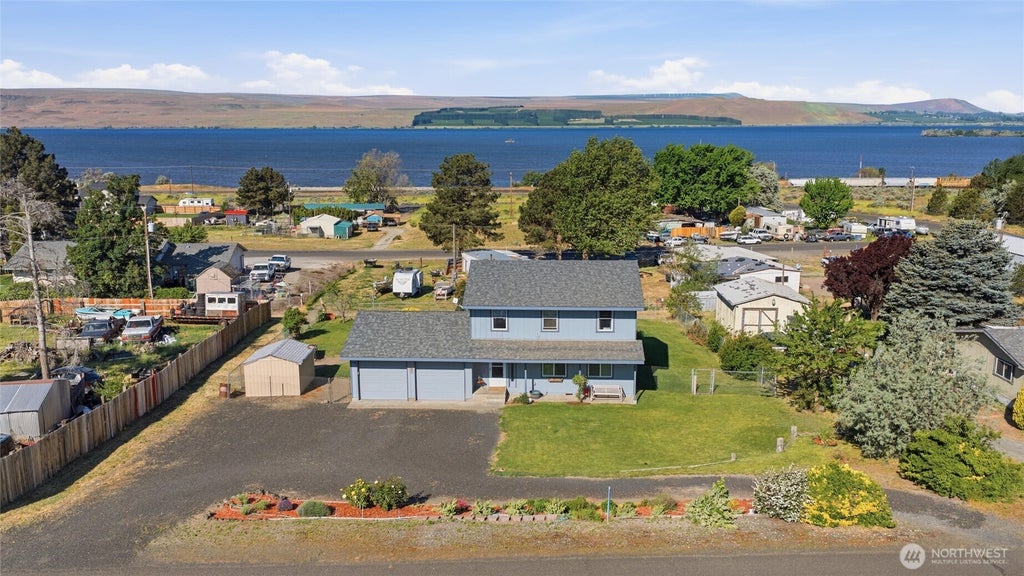 Photo of 335 Ross Way, Wallula, WA 99363 (MLS # 2538931)