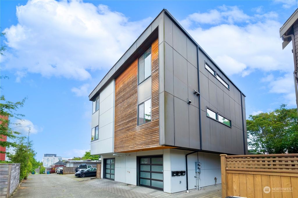 Photo of 2128 11th Avenue W #B, Seattle, WA 98119 (MLS # 2257546)
