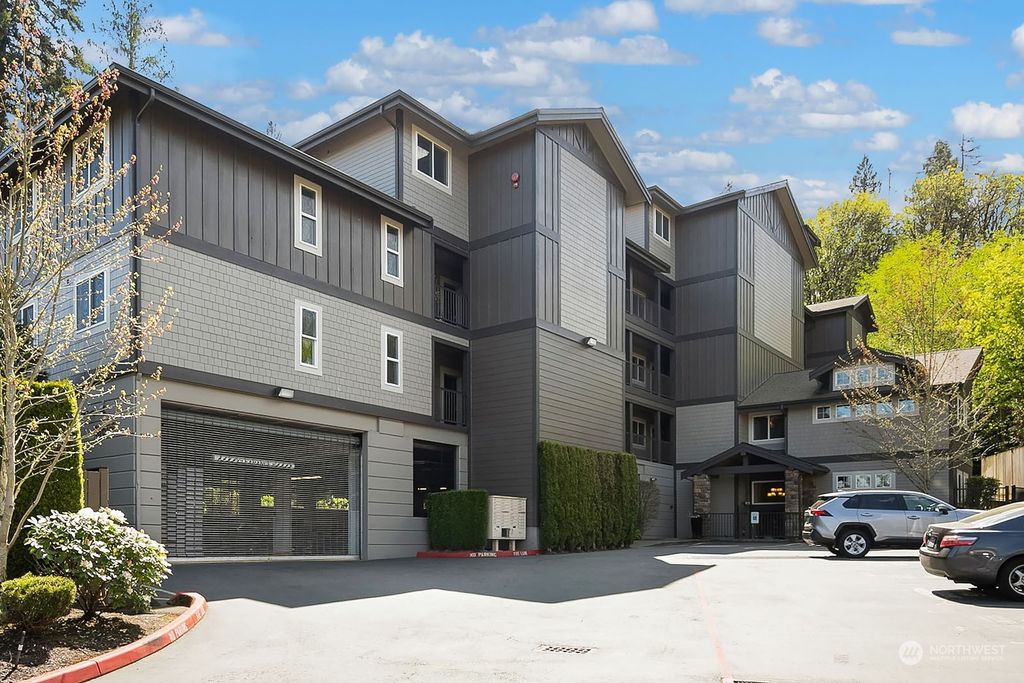 Photo of 18609 SE Newport Way #304, Issaquah, WA 98027 (MLS # 2301621)