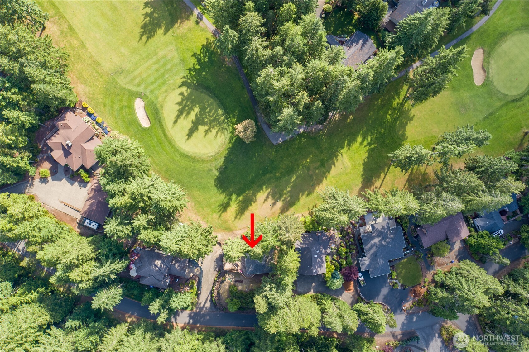 130 E Laurel Park