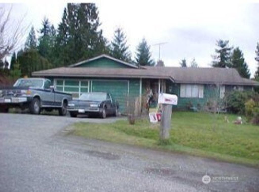 Photo of 2607 NE 117th Drive, Lake Stevens, WA 98258 (MLS # 2368473)