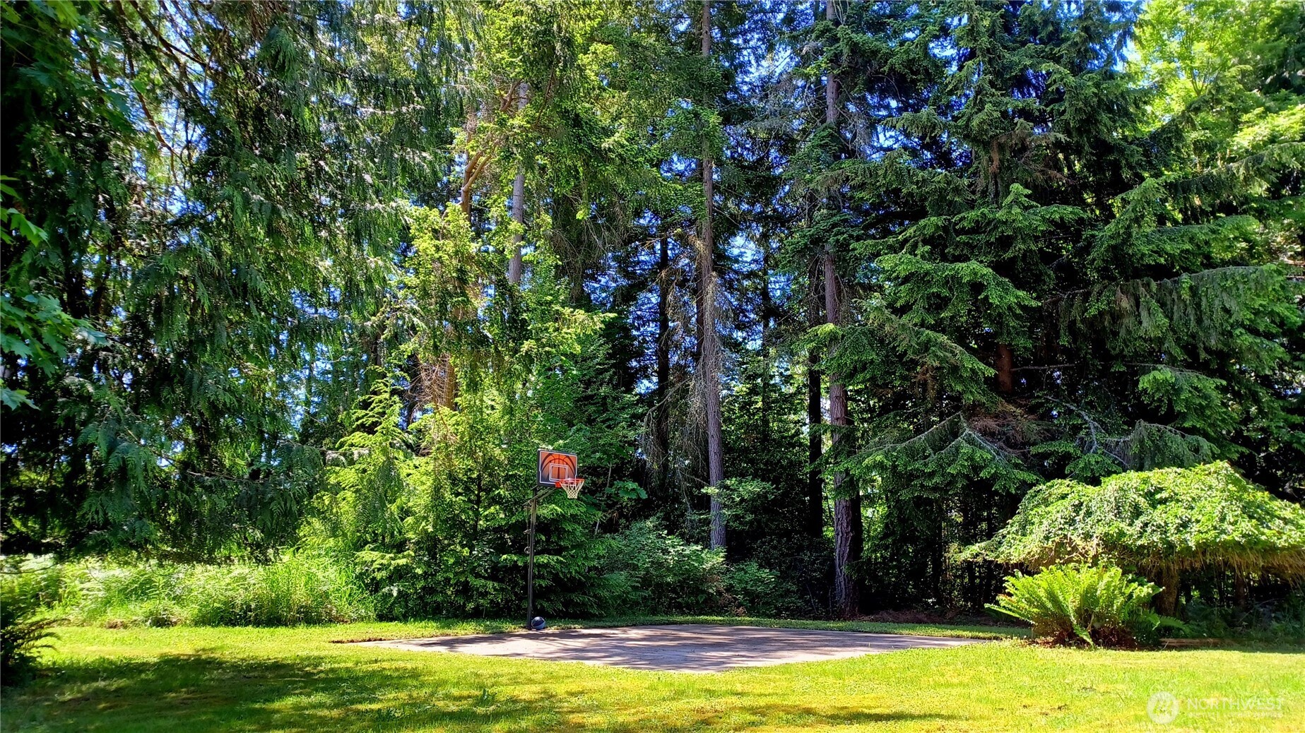 1225 98th Lane SE