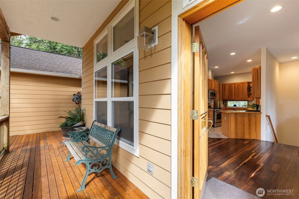 Photo of 102 Olympic Lane, Port Ludlow, WA 98365 (MLS # 2516502)