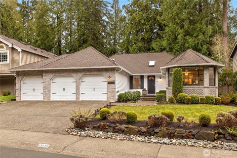 Photo of 13830 173rd Avenue NE, Redmond, WA 98052 (MLS # 2484410)