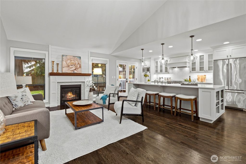 Photo of 13830 173rd Avenue NE, Redmond, WA 98052 (MLS # 2484410)