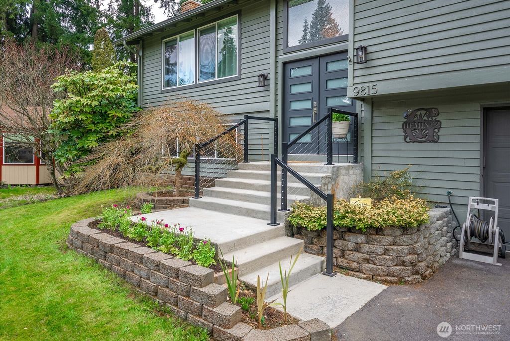 Photo of 9815 62nd Ave Ct E, Puyallup, WA 98373 (MLS # 2486928)