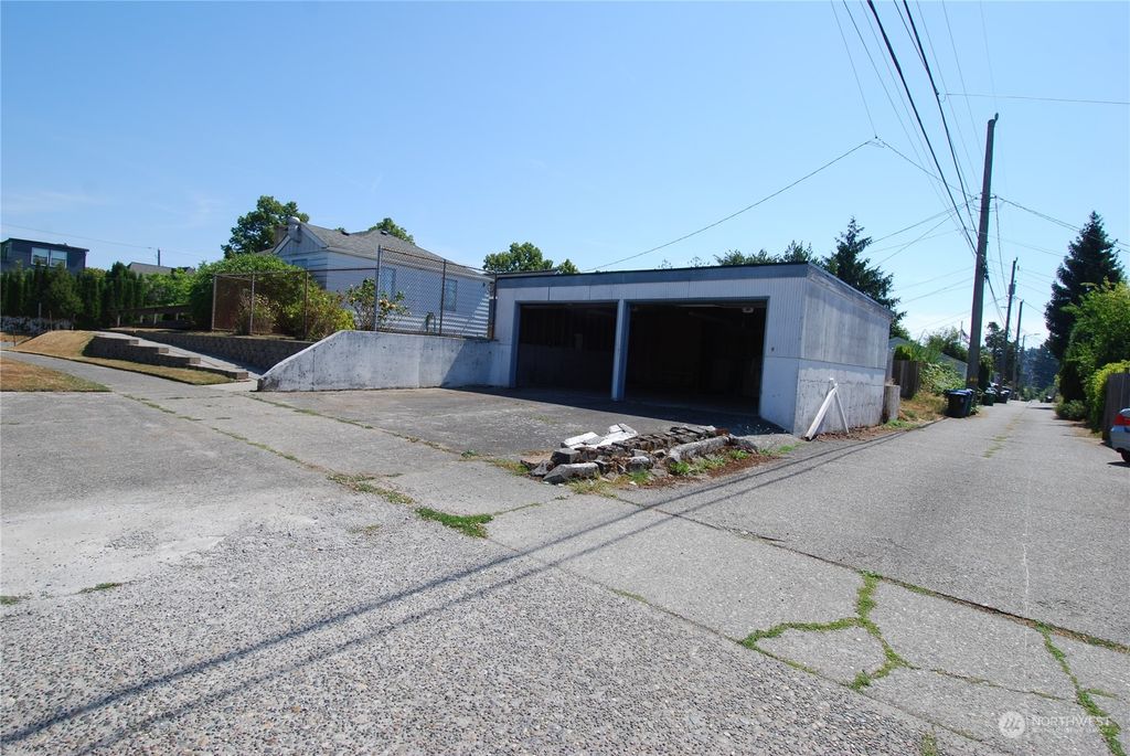 Photo of 3503 SW Juneau Street, Seattle, WA 98126 (MLS # 2150276)