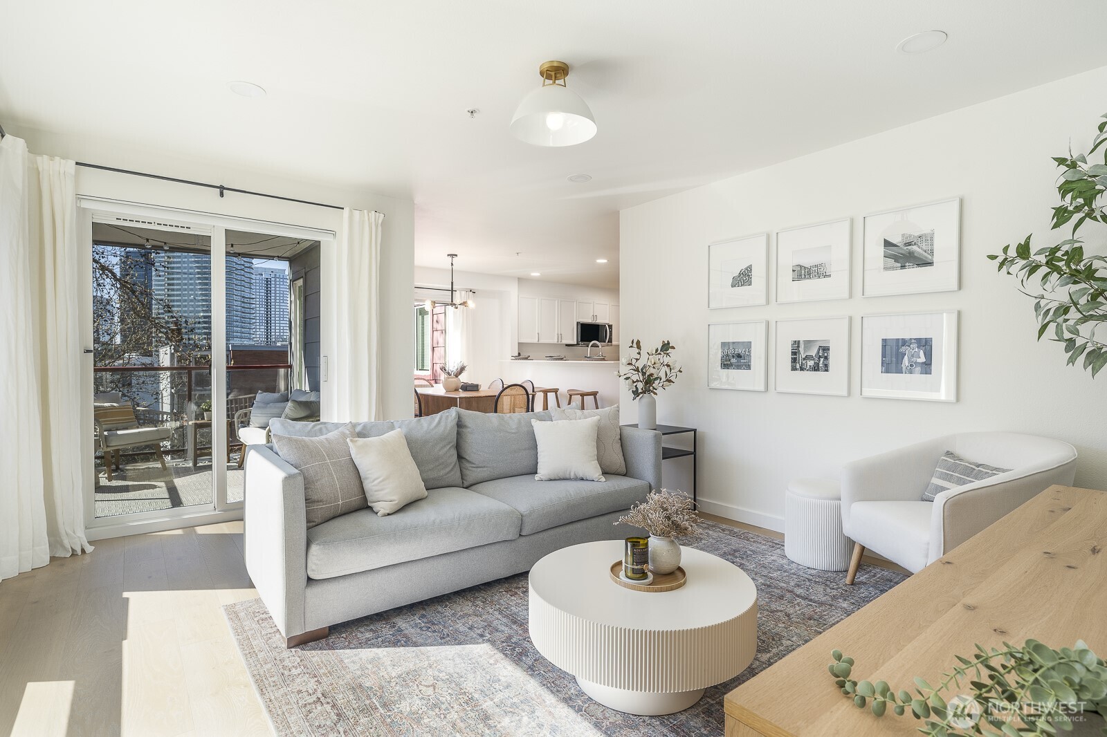 1805 Bellevue Avenue 301