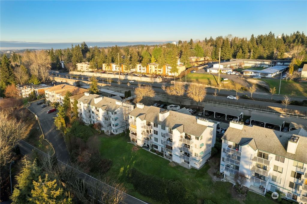 Photo of 28606 16th Avenue S #101, Federal Way, WA 98003 (MLS # 2321877)