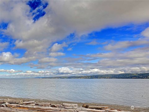 A home in Camano Island