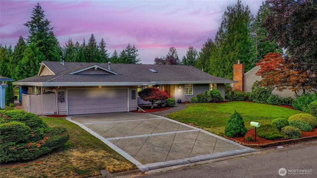 Photo of 14812 SE 170th Street, Renton, WA 98058 (MLS # 2554273)