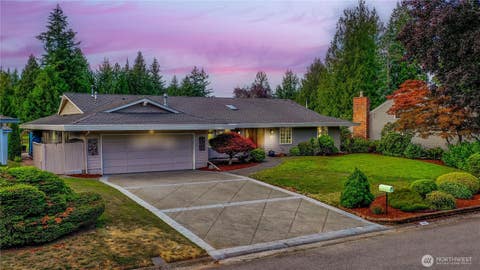 Photo of 14812 SE 170th Street, Renton, WA 98058 (MLS # 2554273)