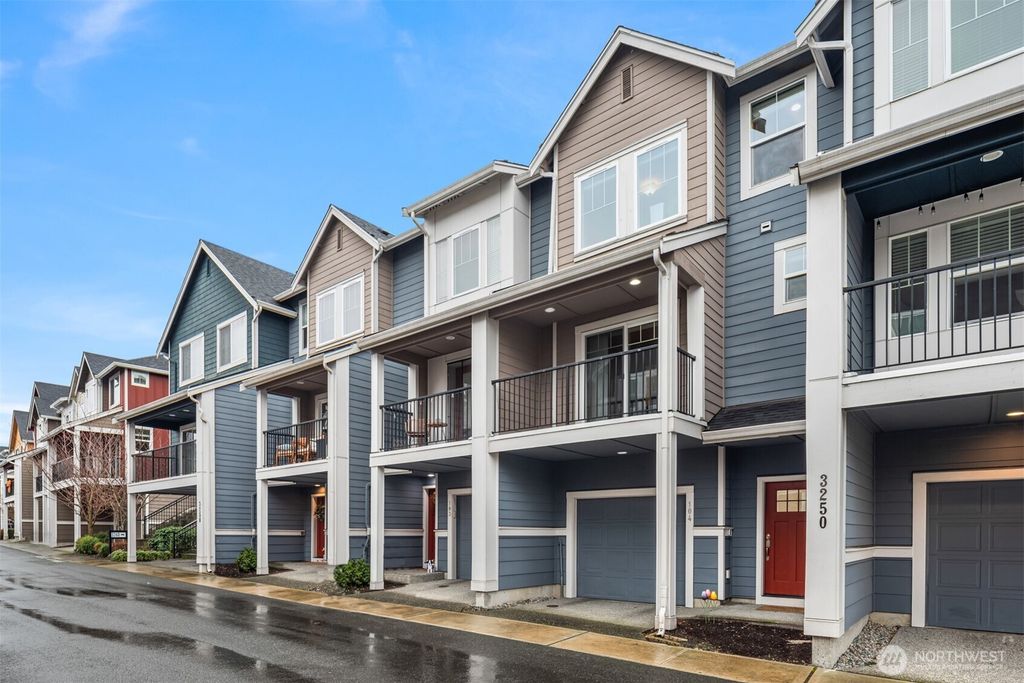 Photo of 3250 SW Graham Street #104, Seattle, WA 98126 (MLS # 2475866)