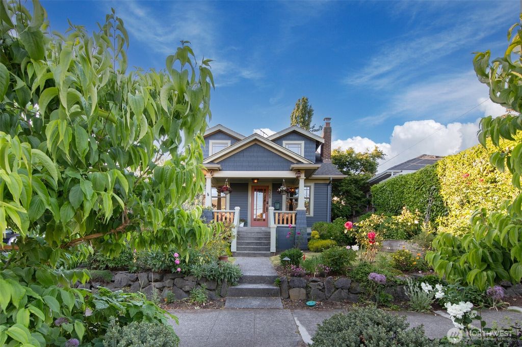 Photo of 528 N 83rd Street, Seattle, WA 98103 (MLS # 2380150)