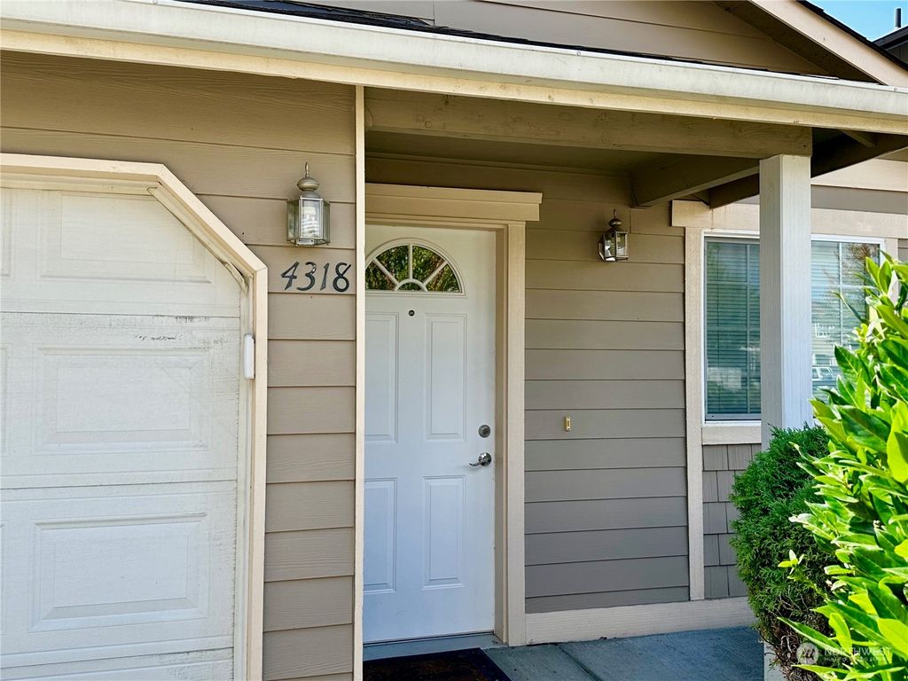 Photo of 4318 149th Street NE #33, Marysville, WA 98271 (MLS # 2154130)