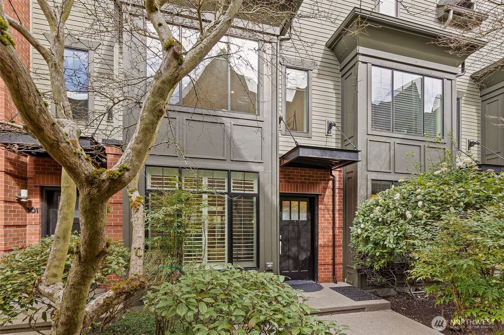 Photo of 10595 NE 12th Place #102, Bellevue, WA 98004 (MLS # 2509655)