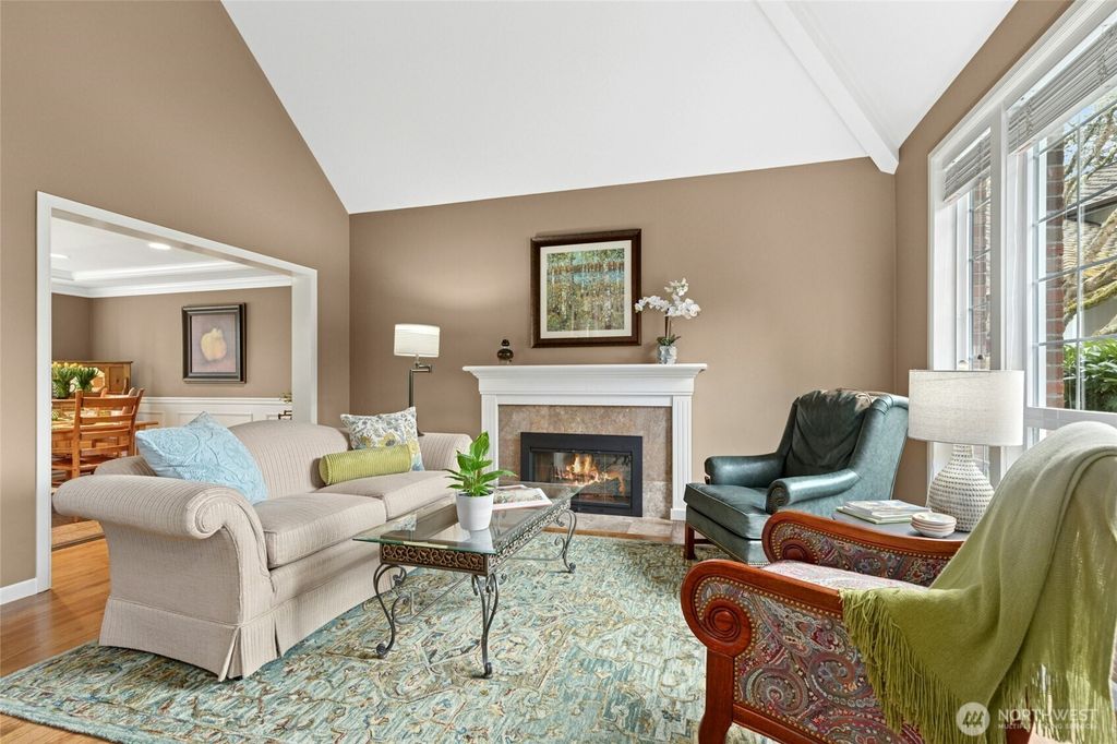Photo of 23412 SE 27th Court, Sammamish, WA 98075 (MLS # 2343797)