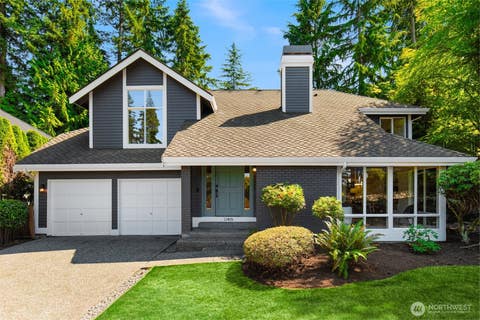 Photo of 11405 NE 104th Street, Kirkland, WA 98033 (MLS # 2554668)