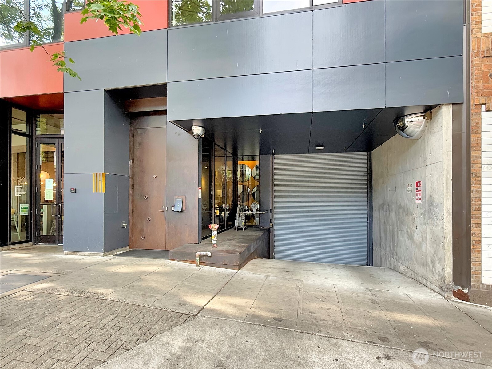 1111 E Pike Street 205