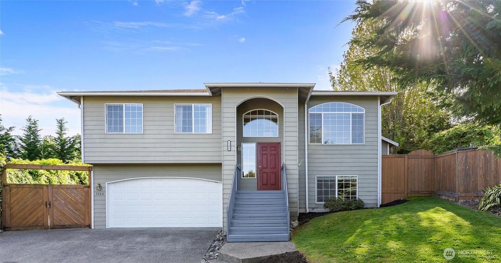Photo of 3206 92nd Drive NE, Lake Stevens, WA 98258 (MLS # 2373425)