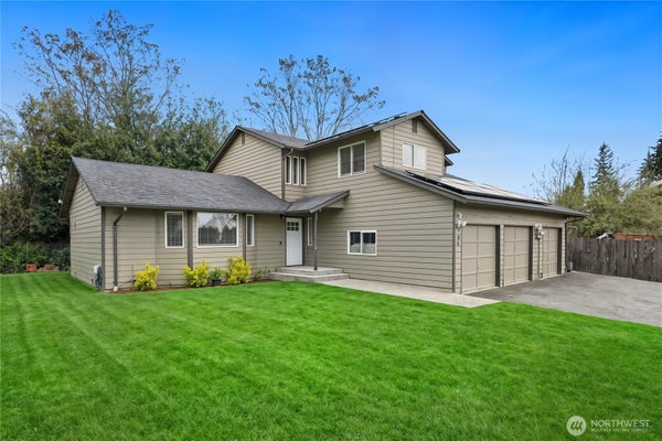 206 W MARILYN AVE, EVERETT, WA 98204 - Image 1680450636369ead73bbe4e6cc44fad8/3206337972