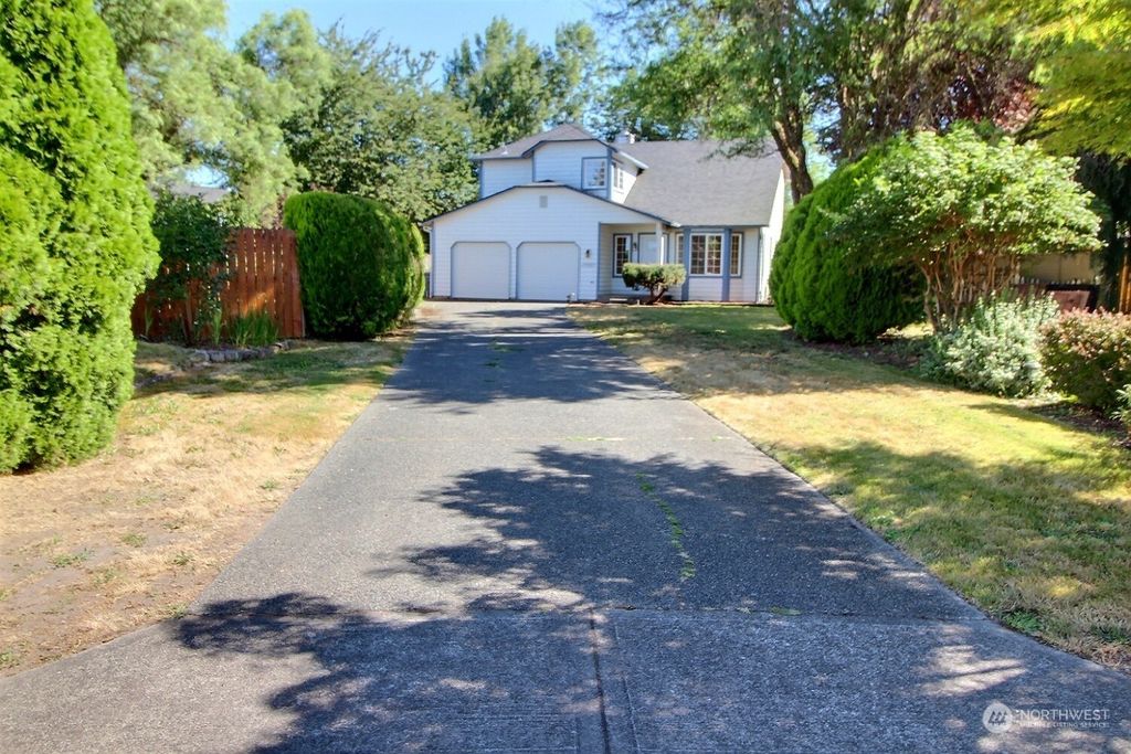 Photo of 15327 166th Avenue SE, Monroe, WA 98272 (MLS # 2271836)