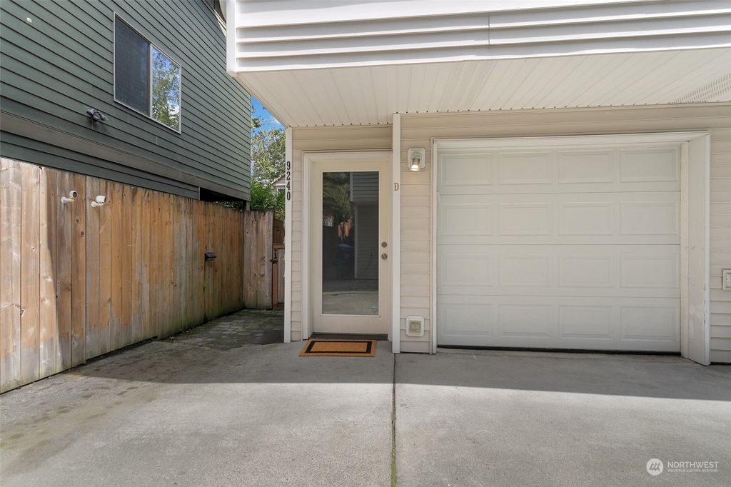 Photo of 9240 Interlake Avenue N #D, Seattle, WA 98103 (MLS # 2168270)