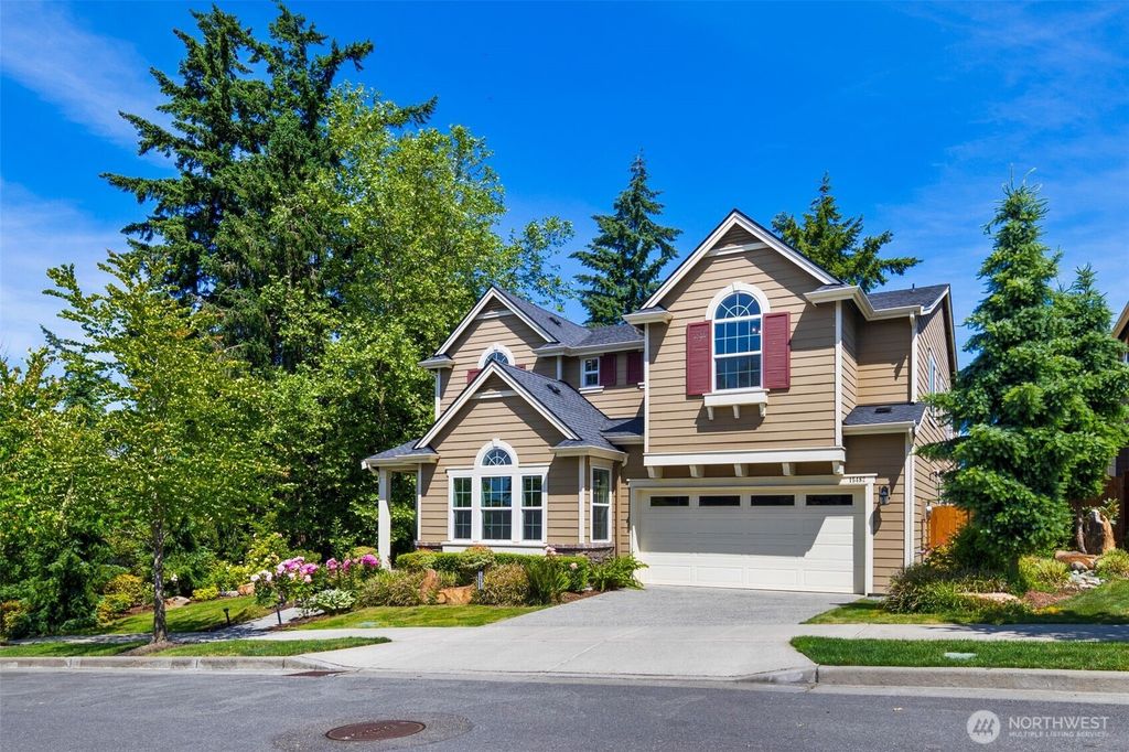 Photo of 15482 NE 119th Way, Redmond, WA 98052 (MLS # 2389805)