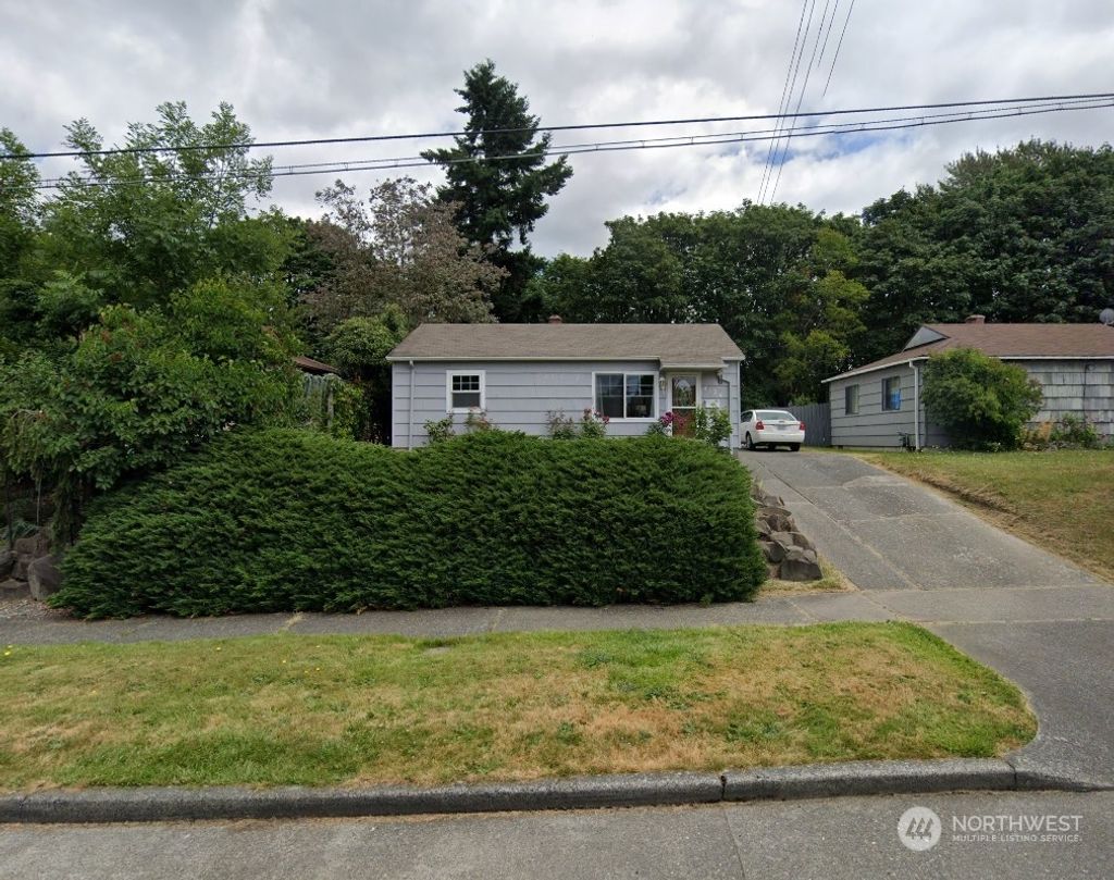 Photo of 4126 19th Avenue SW, Seattle, WA 98106 (MLS # 2308671)