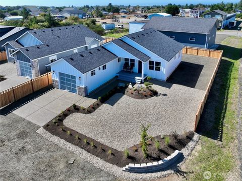 990 Alida Court SE Ocean Shores WA 98569
