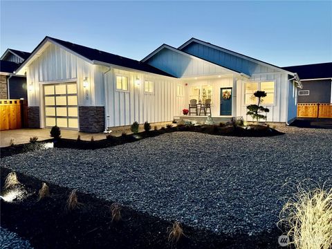 Photo of 990 Alida Court SE, Ocean Shores, WA 98569 (MLS # 2421872)