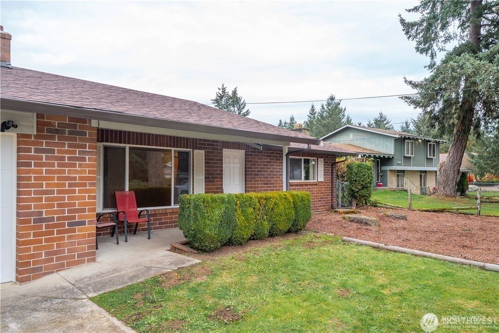 Photo of 3427 192nd Street E, Tacoma, WA 98446 (MLS # 2469753)