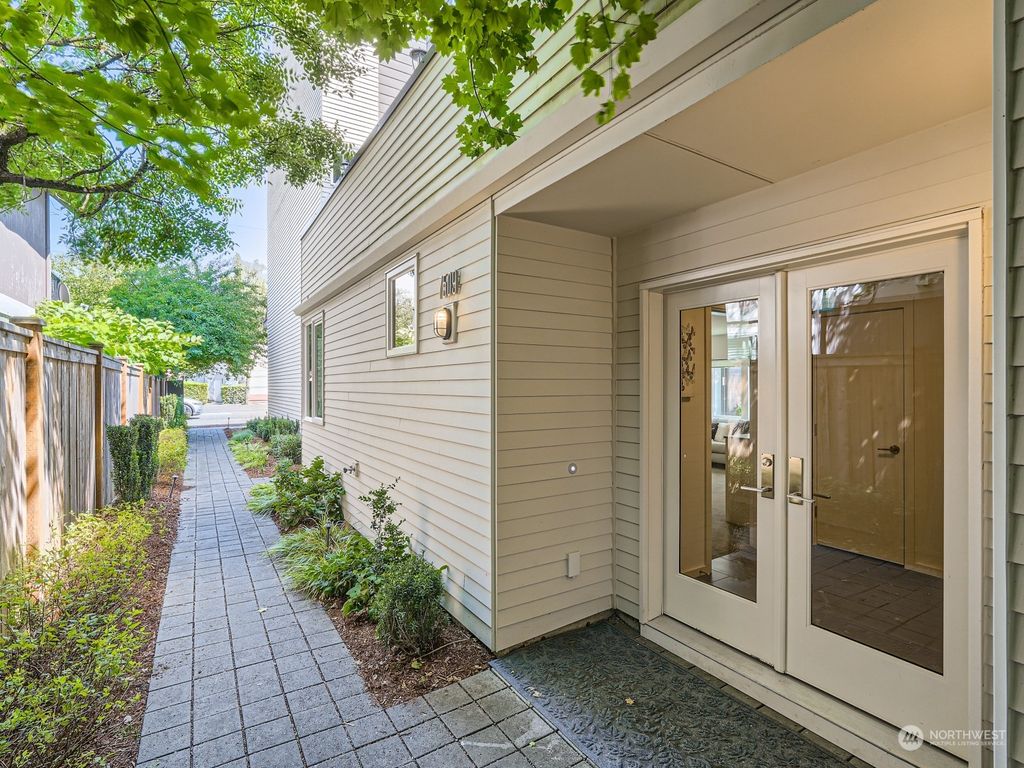 Photo of 7509 25th Avenue NE, Seattle, WA 98115 (MLS # 2143832)