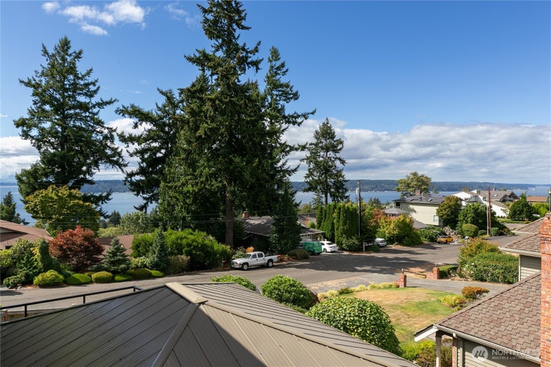 5927 Chennault Beach Drive