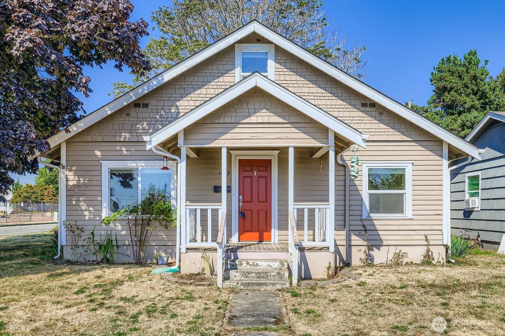 Photo of 1803 7th Street, Marysville, WA 98270 (MLS # 2433851)
