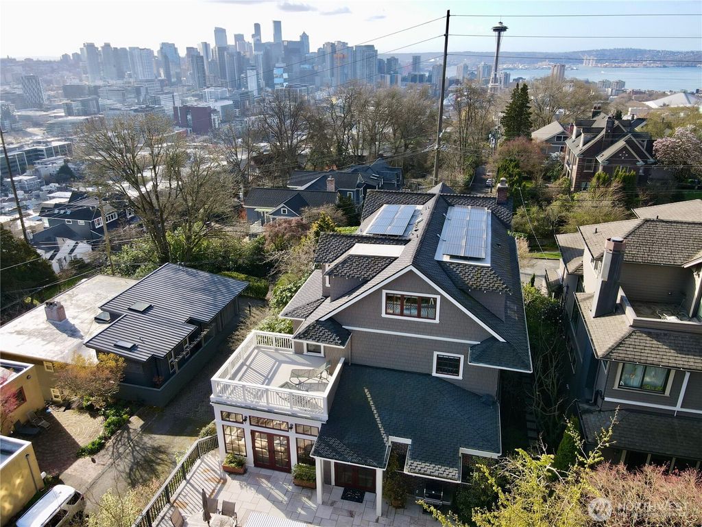 Photo of 406 Galer Street, Seattle, WA 98109 (MLS # 2498007)
