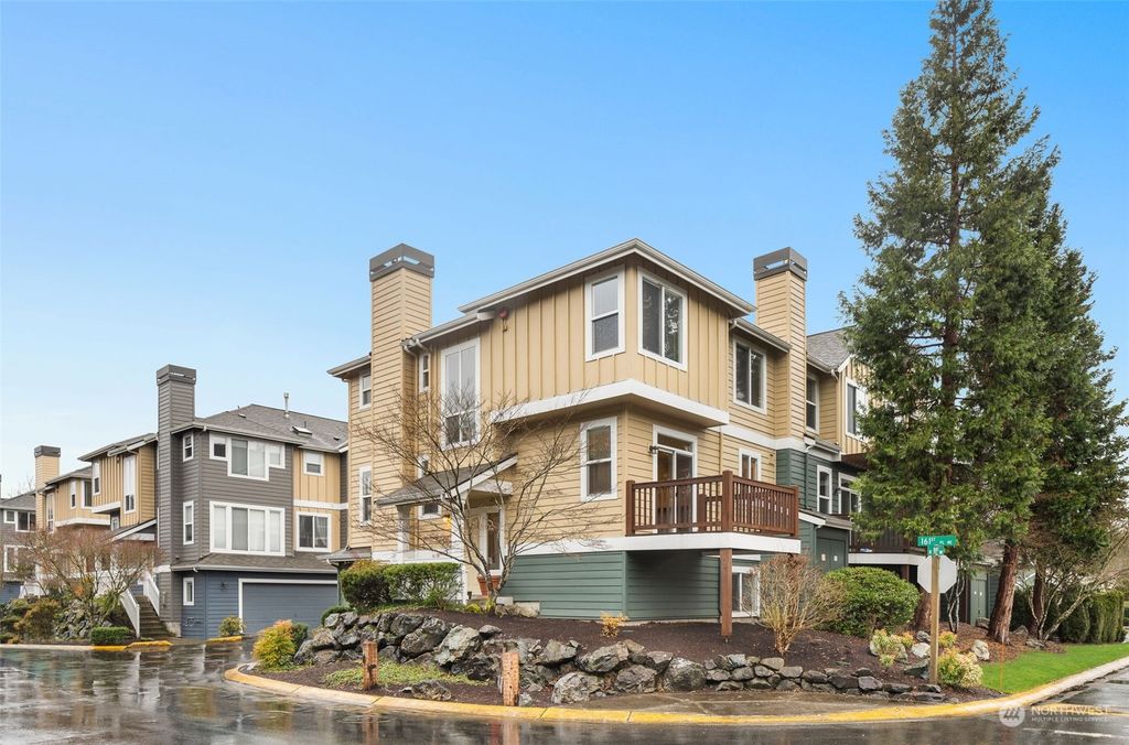 Photo of 9051 161st Place NE #2904, Redmond, WA 98052 (MLS # 2190607)