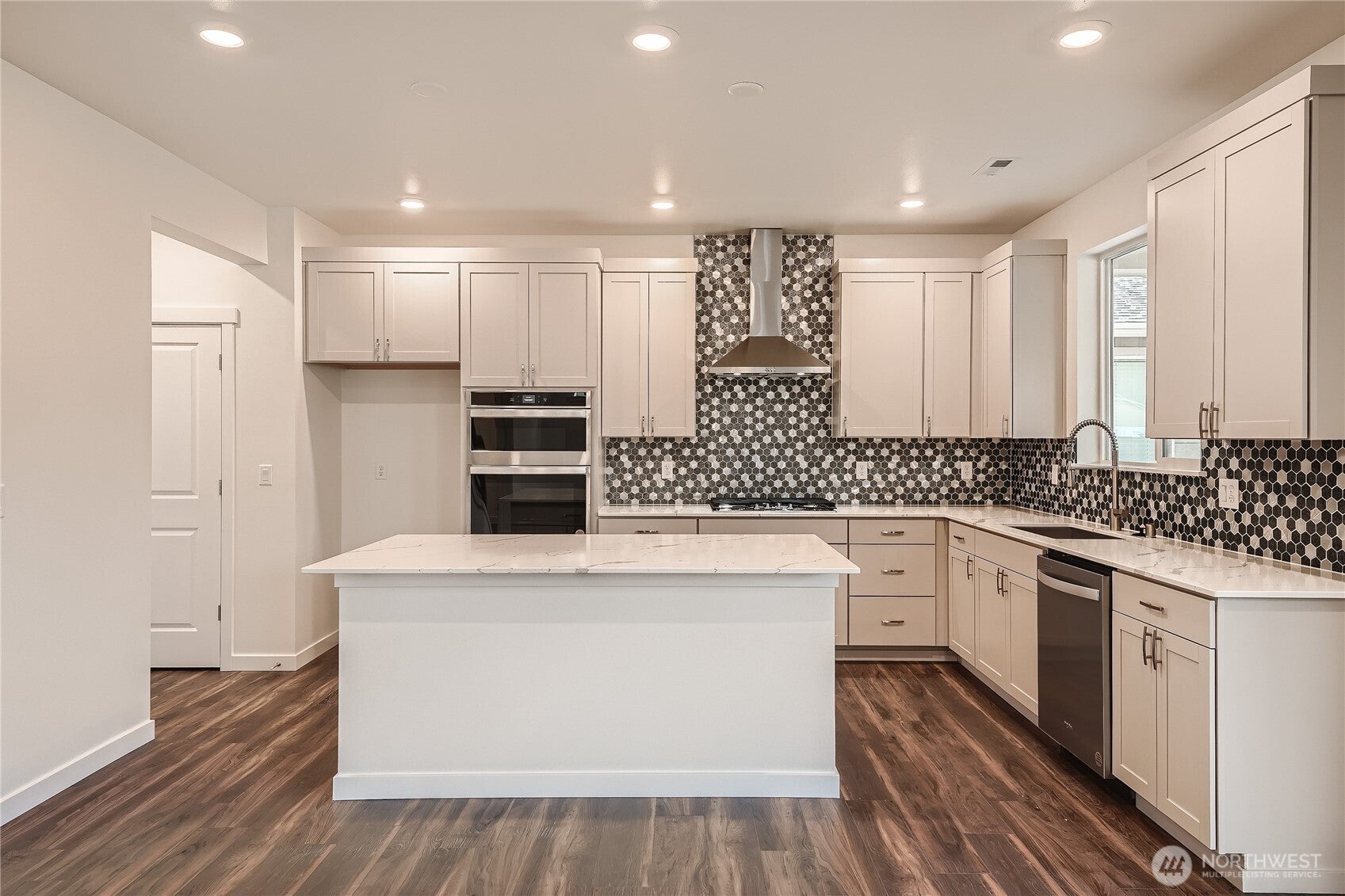 18458 138th Avenue Ct E 10