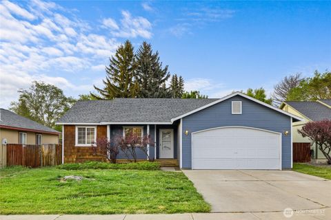 Photo of 111 E Lexus Lane, Ellensburg, WA 98926 (MLS # 2522208)