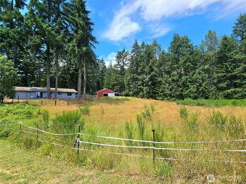 Photo of 11075 Ridge Rim Trail TRL SE, Port Orchard, WA 98367 (MLS # 2552236)