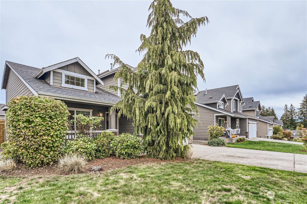 Photo of 8319 71st Street NE, Marysville, WA 98270 (MLS # 2170290)
